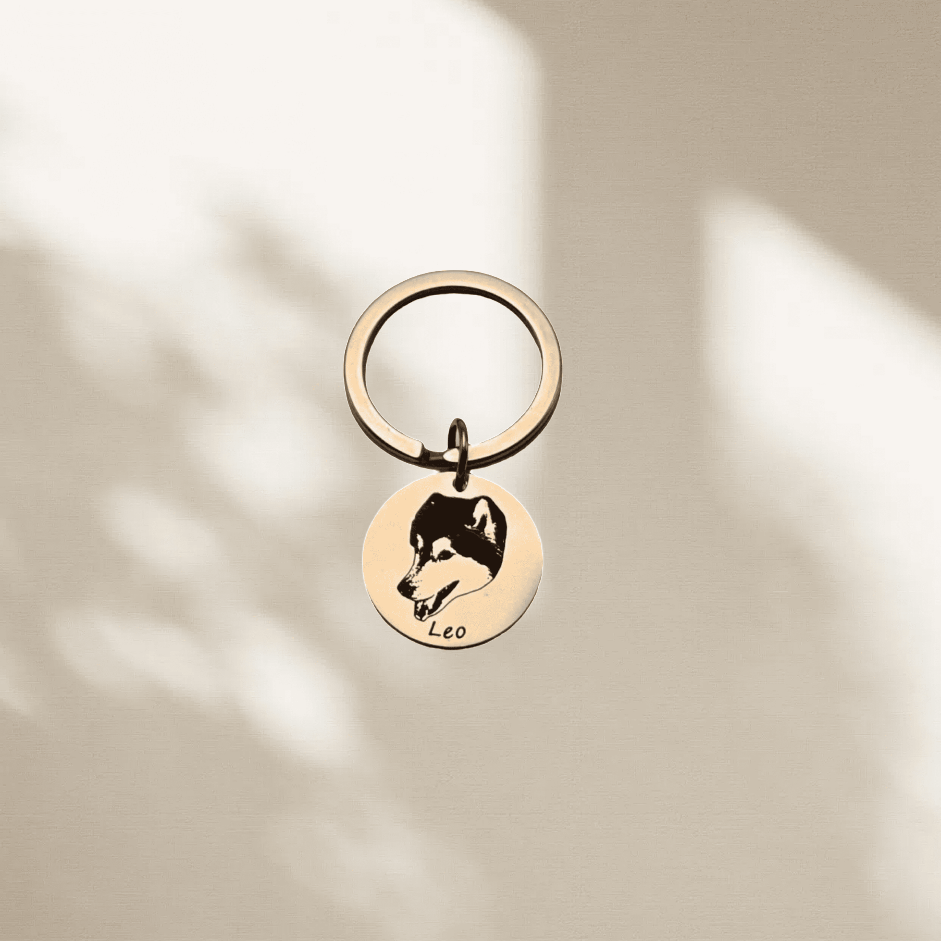 ART FUREVER - custom pet jewelry - personalized engraved silver keychain - pet name charm and minimalistic design