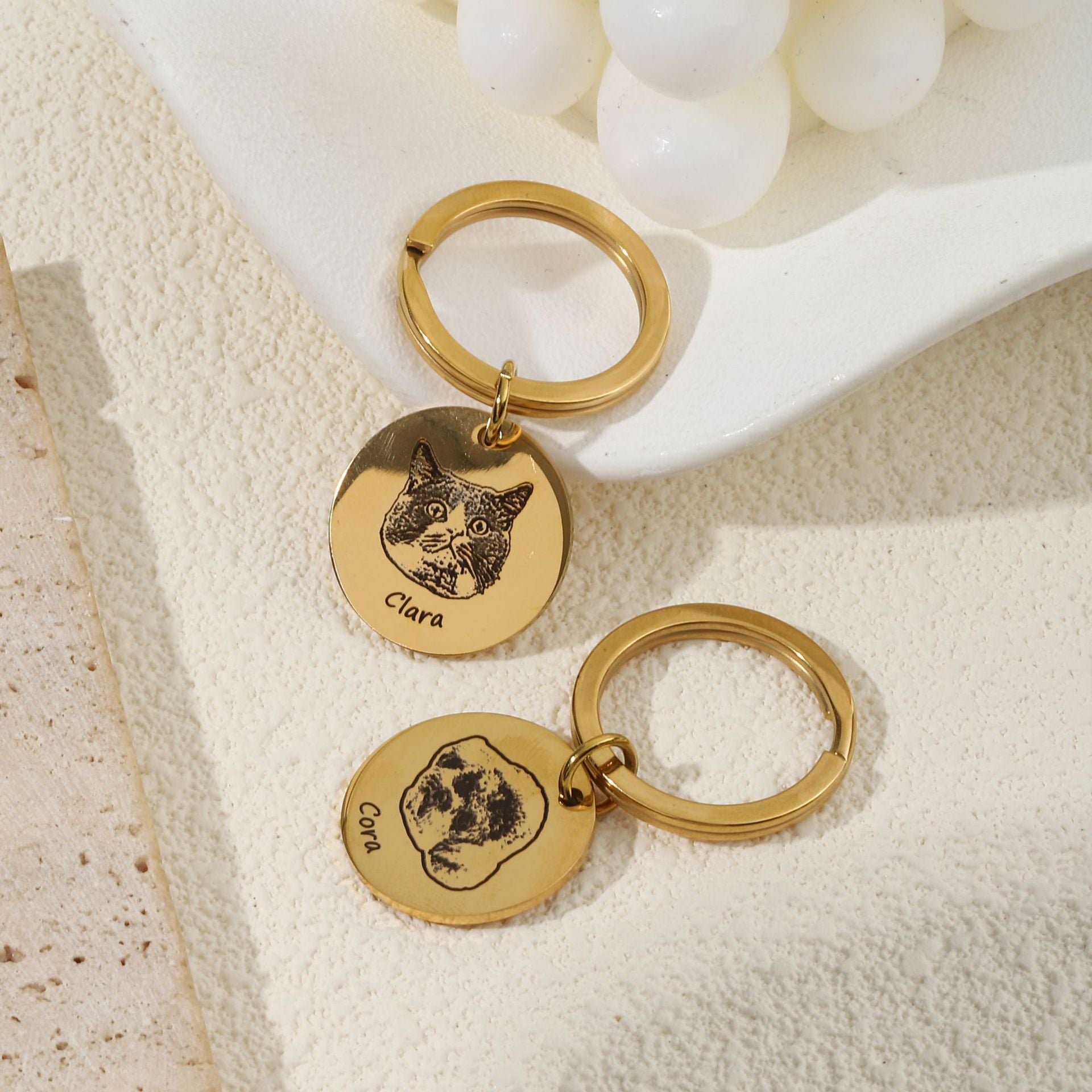 ART FUREVER - custom pet jewelry - personalized engraved silver keychain - pet name charm and minimalistic design