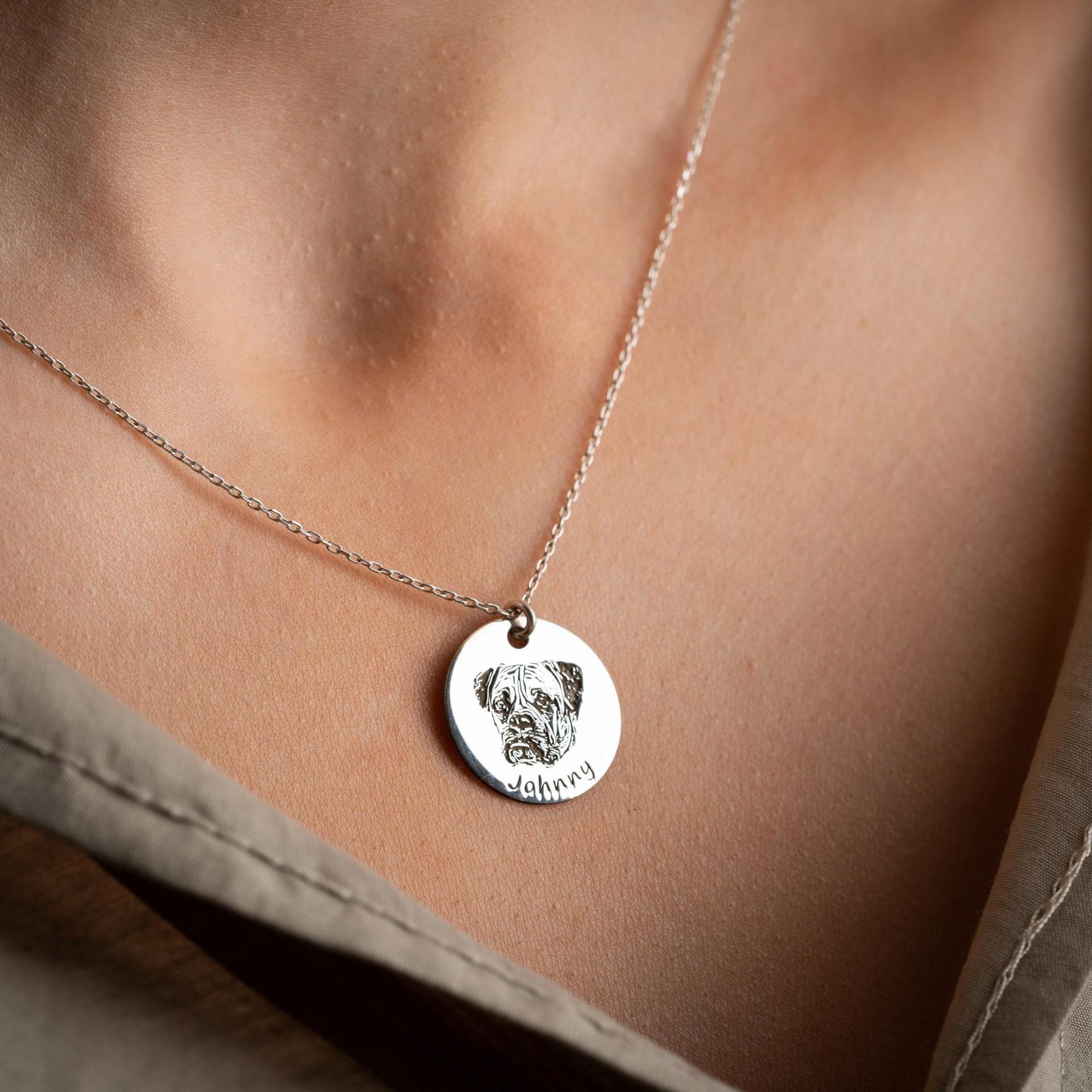 ART FUREVER - custom pet jewelry - personalized engraved silver necklace - pet name charm and minimalistic design